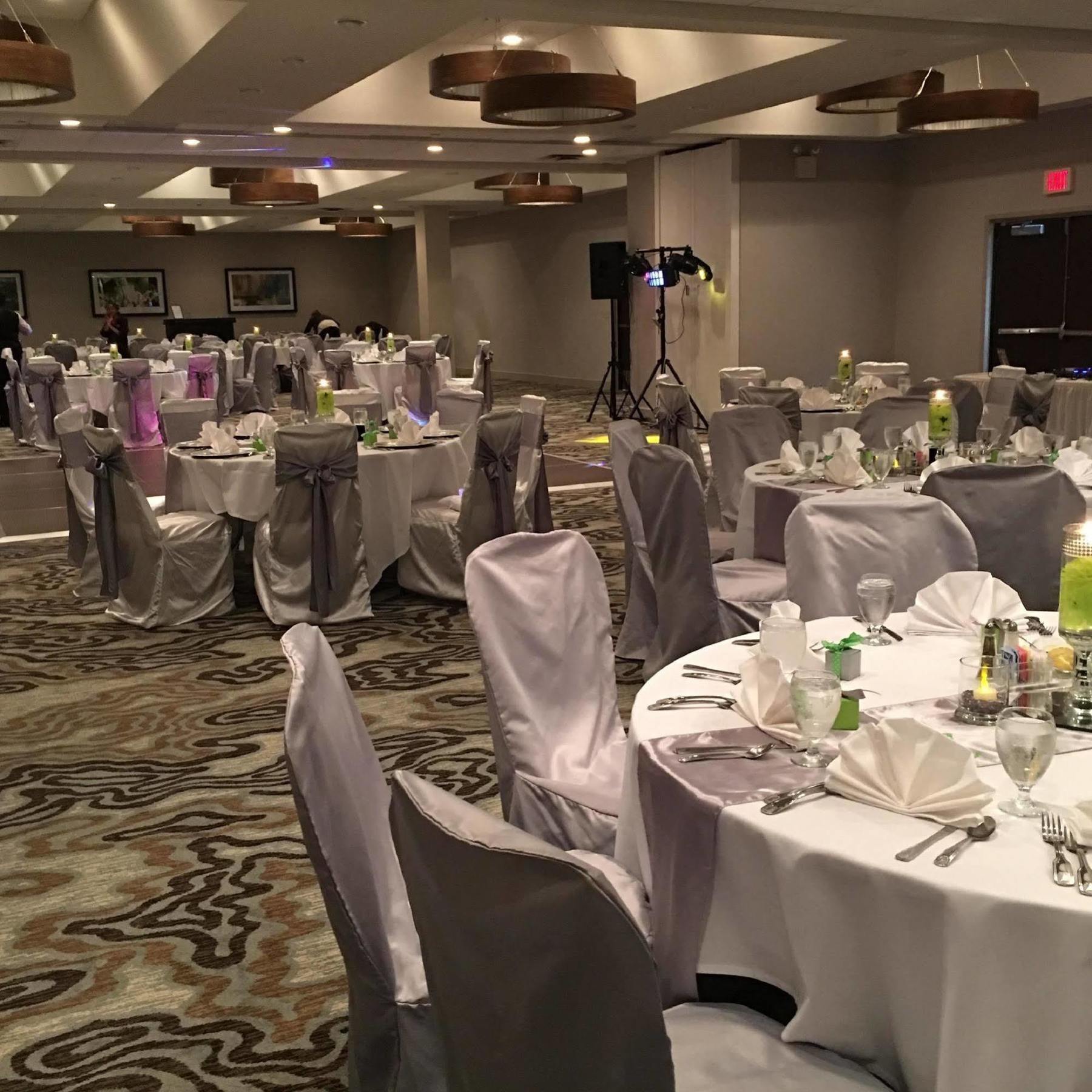Embassy Suites By Hilton Cincinnati Northeast - Blue Ash Zewnętrze zdjęcie